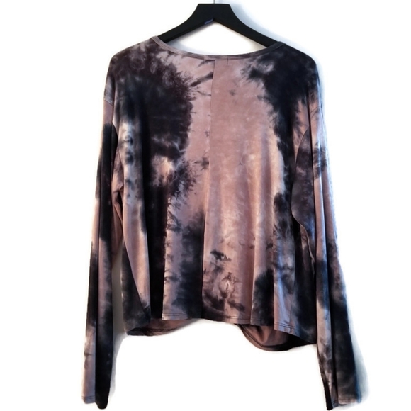 Queen Bees Cropped Top - Picture 2 of 5